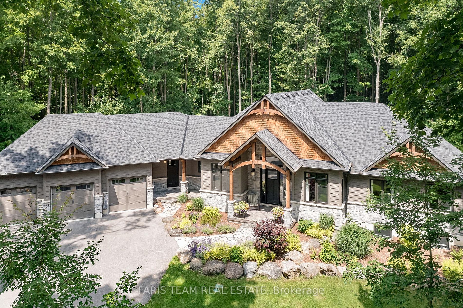12 Houben Cres