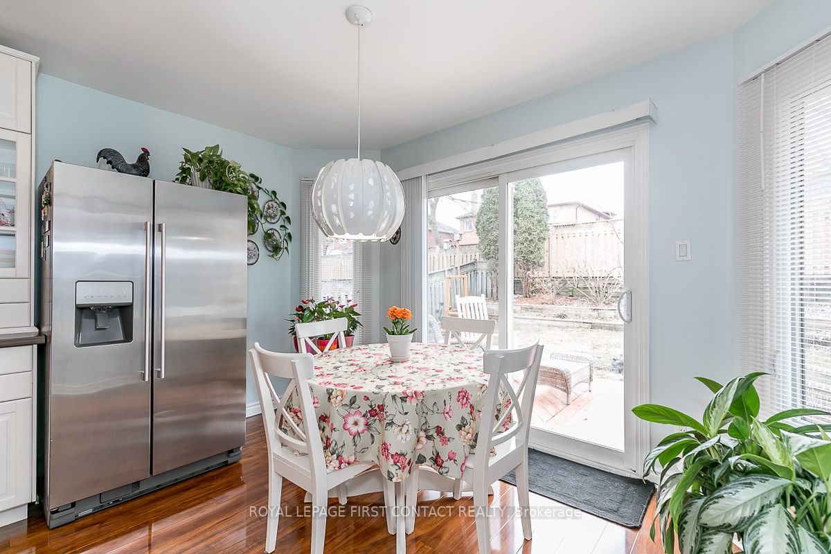 22 Macmillan Cres