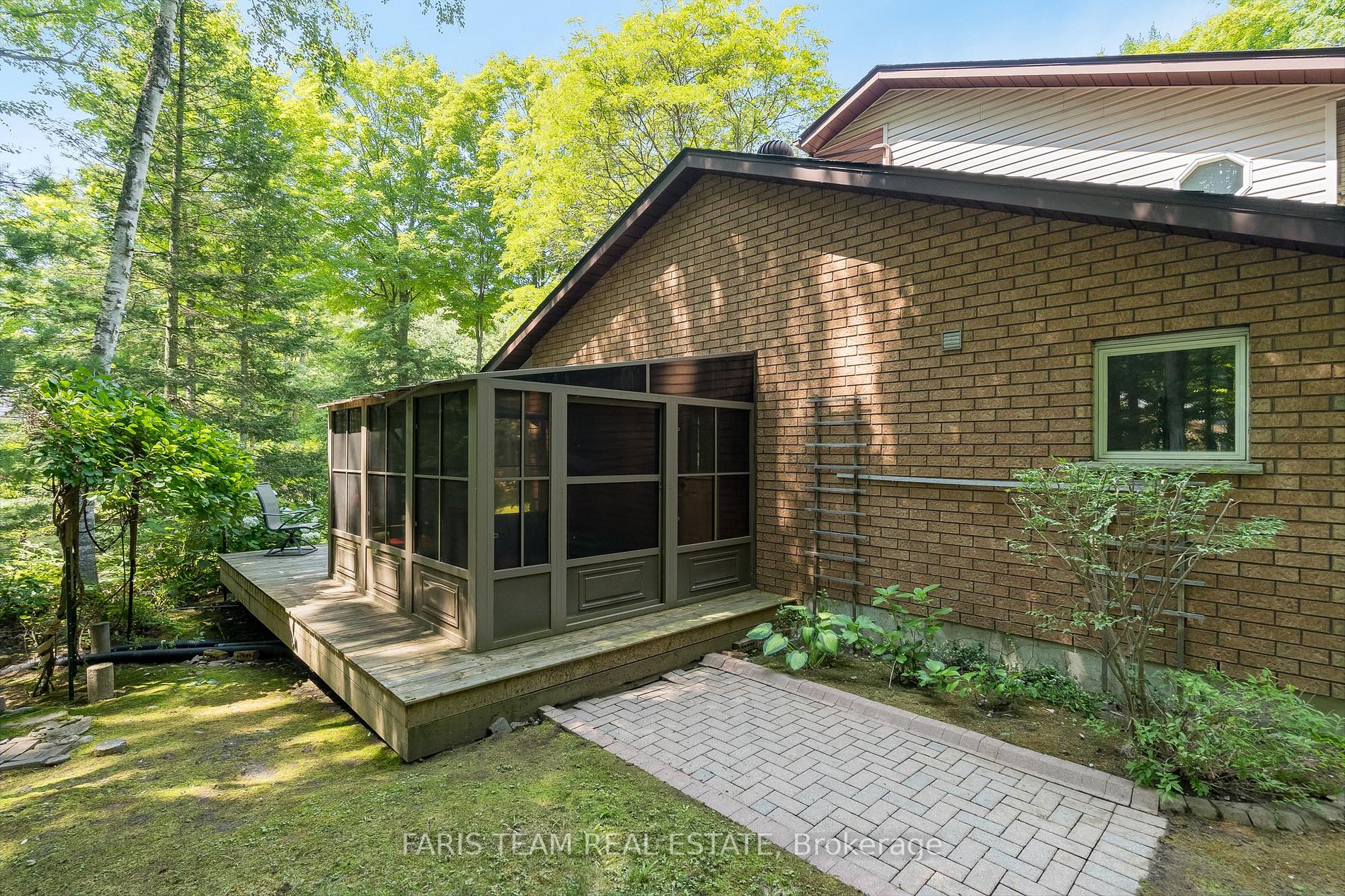 95 Tall Pines Dr