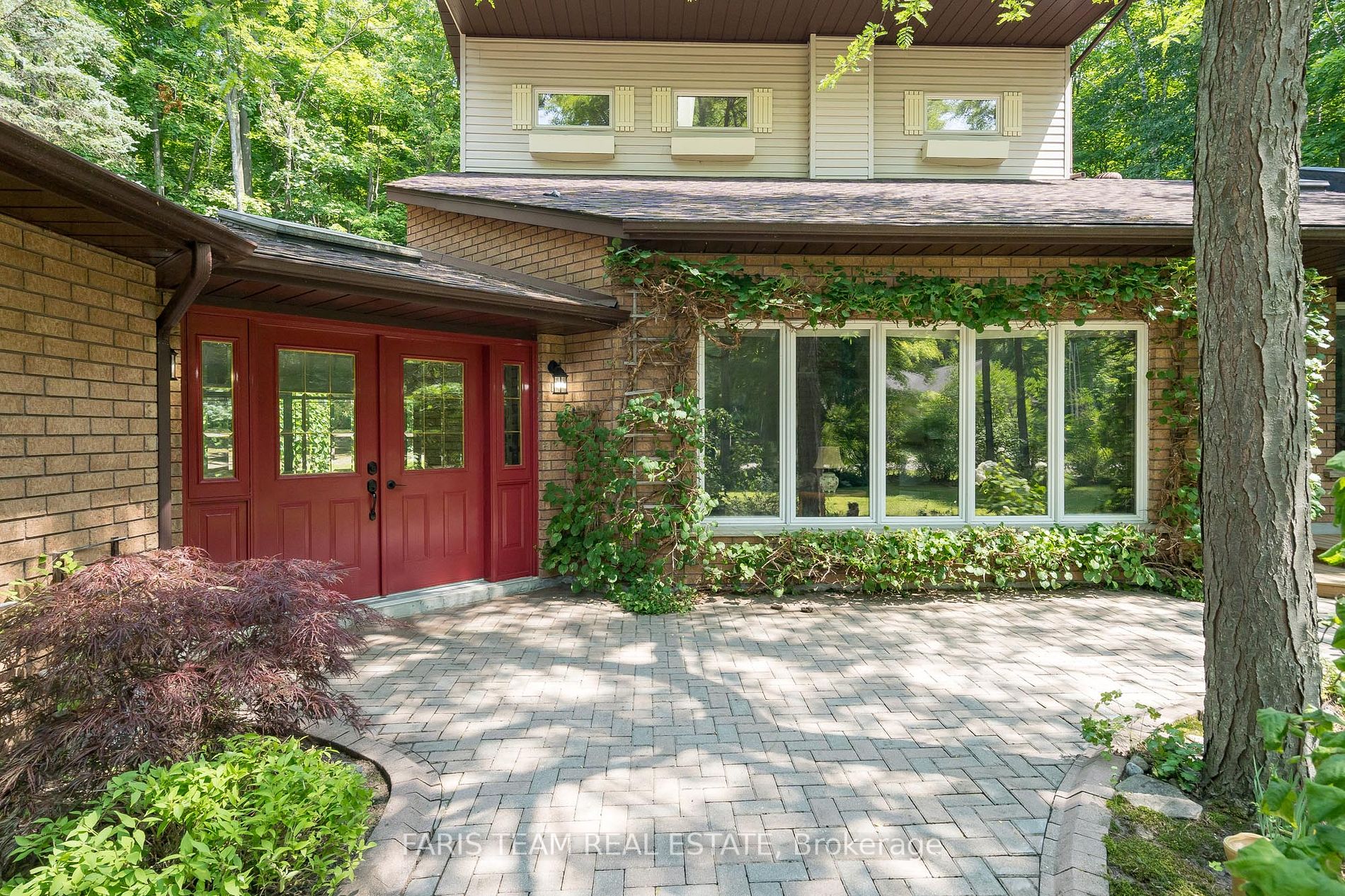 95 Tall Pines Dr