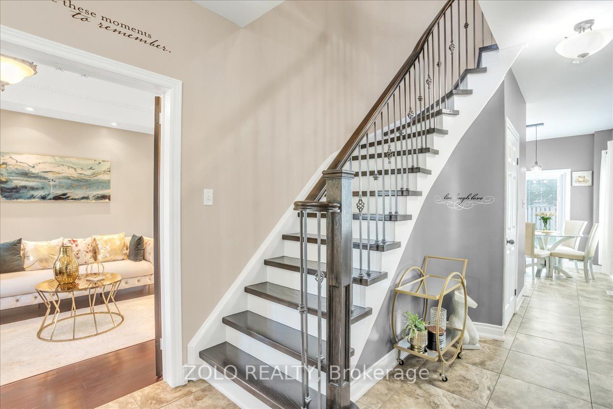 78 Joseph Crescent