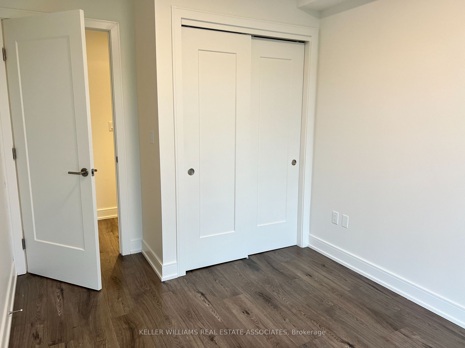 185 dunlop Street E, #616