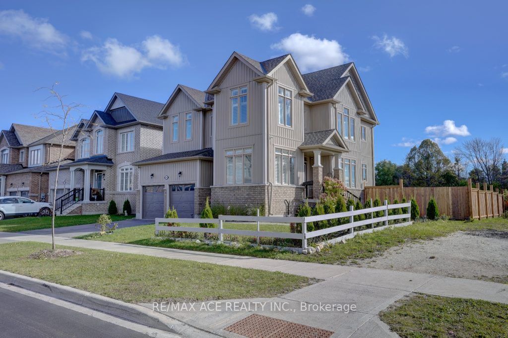 98 Kirby Ave