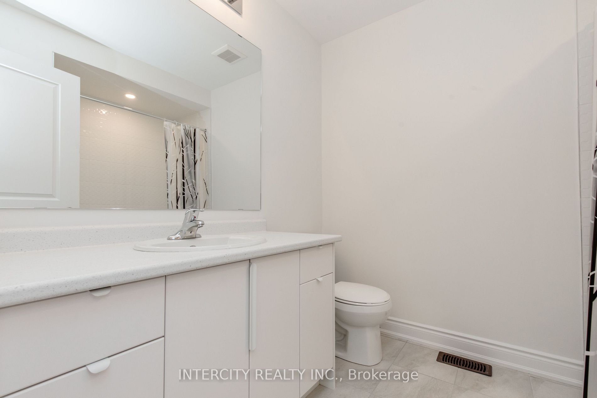 56 Stately Dr