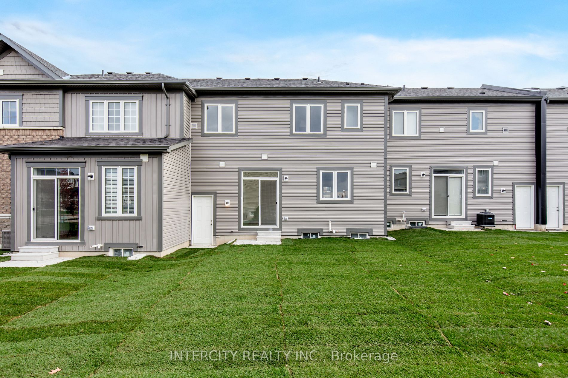 56 Stately Dr