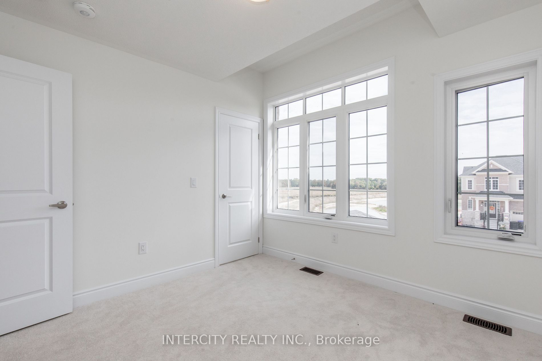 56 Stately Dr