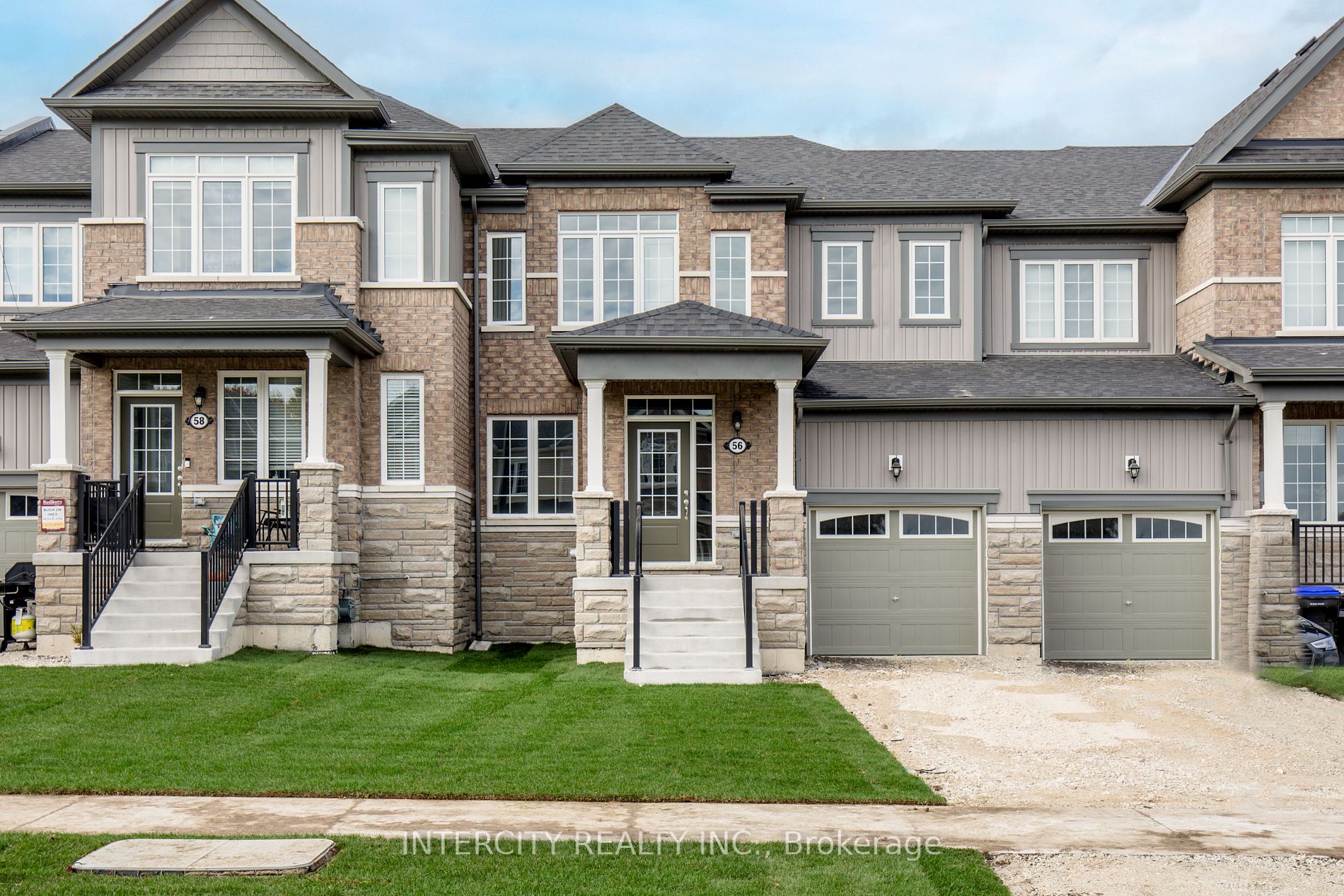 56 Stately Dr