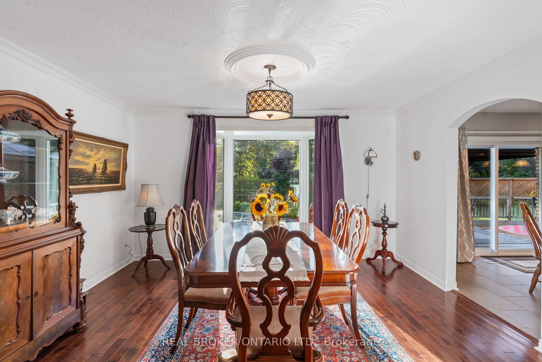 45 Maple Dr