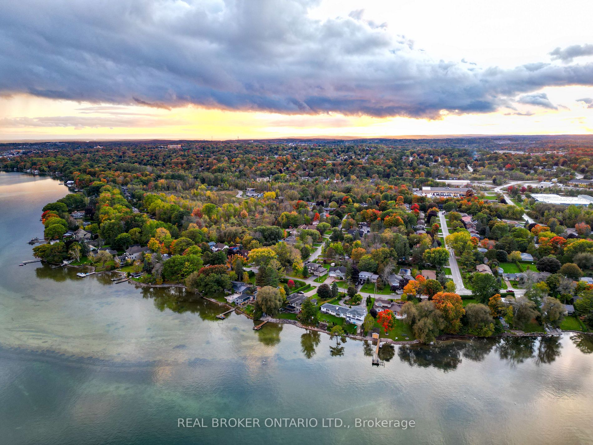45 Maple Dr