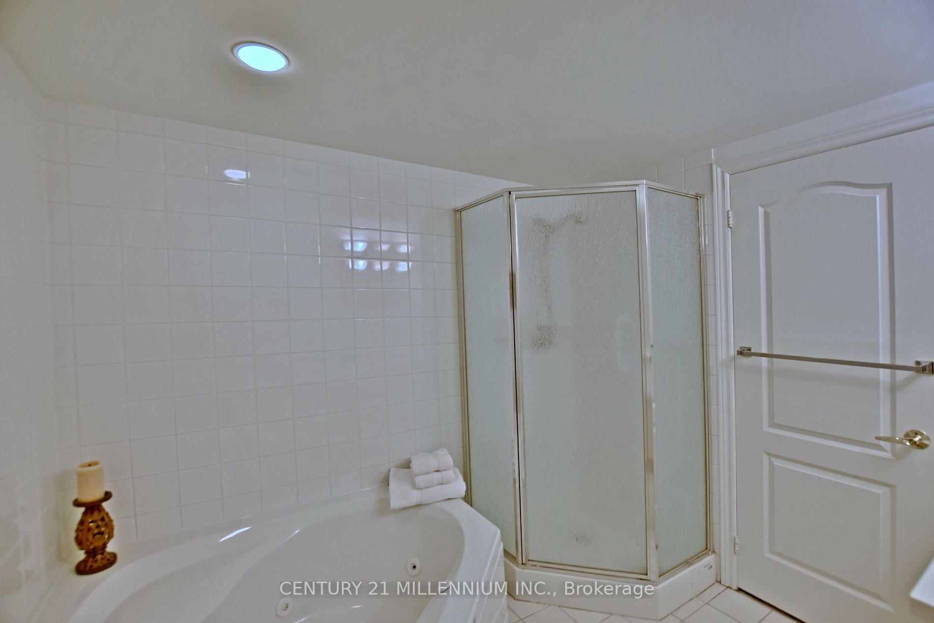 16 Raglan St, #307