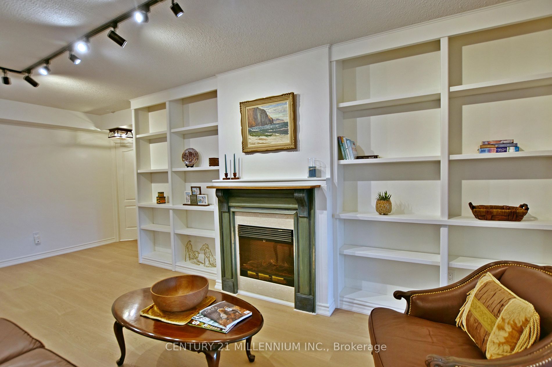 16 Raglan St, #307