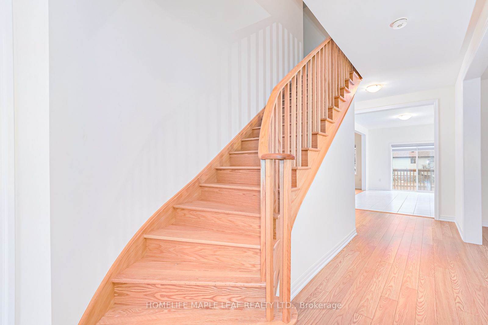 204 Warden St