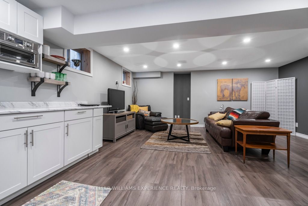 172 Birkhall Pl