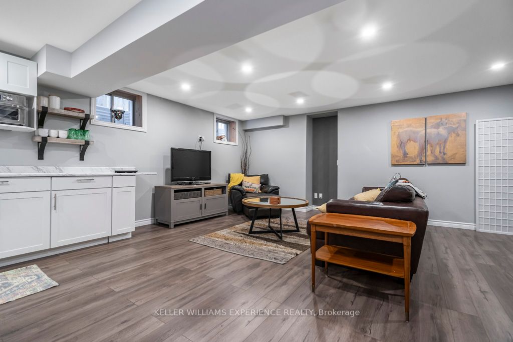 172 Birkhall Pl