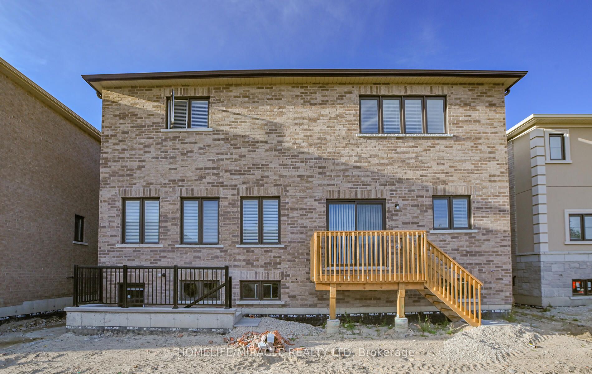 228 Warden St