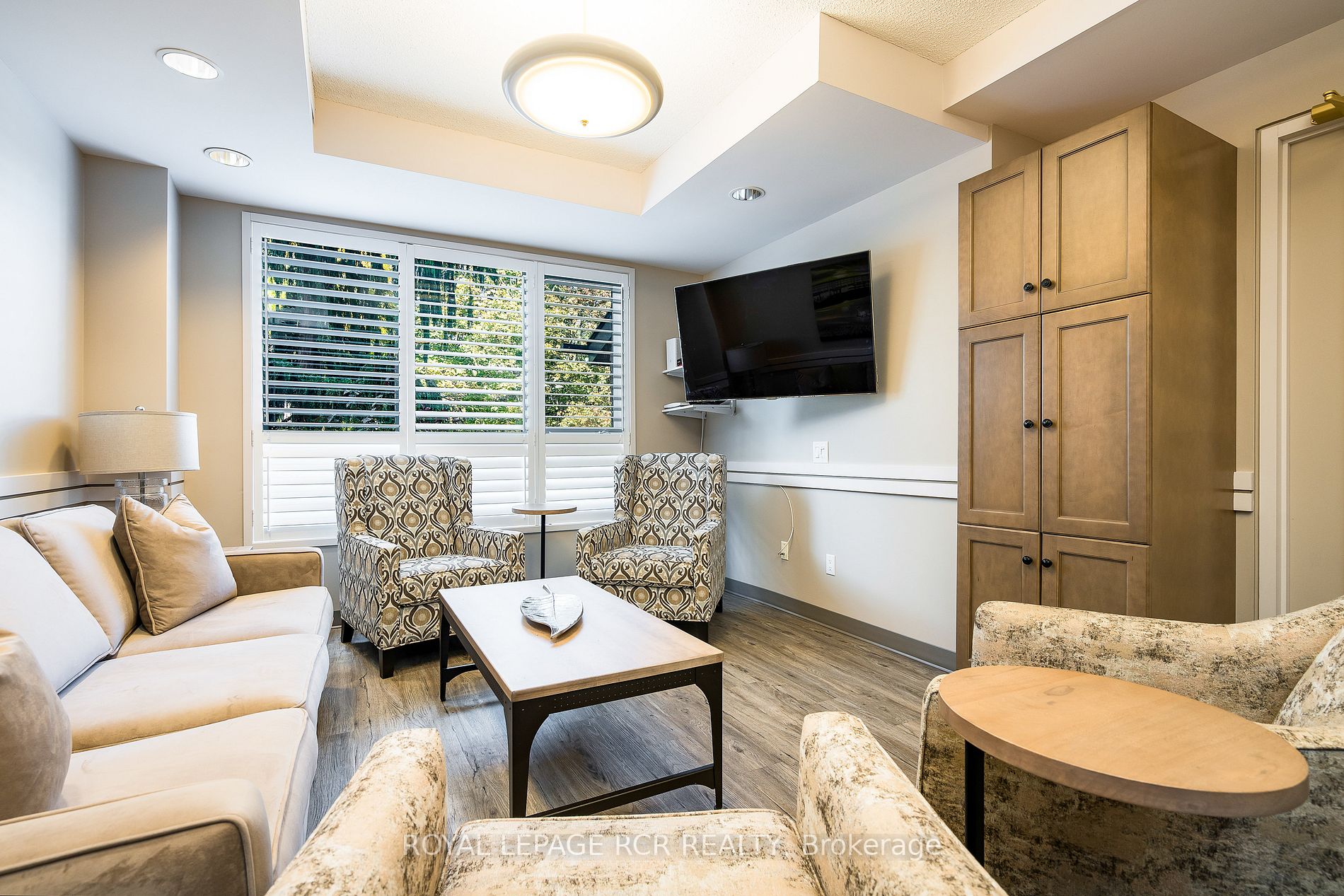 750 Johnston Park, #1002