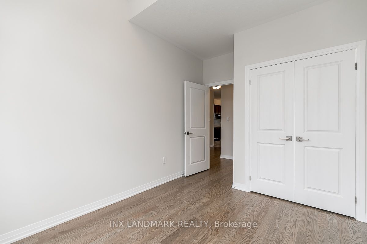 3772 Sunbank Cres