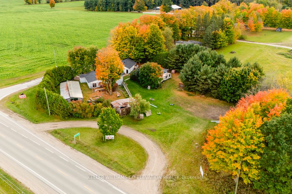 1008 Rainbow Valley Rd W