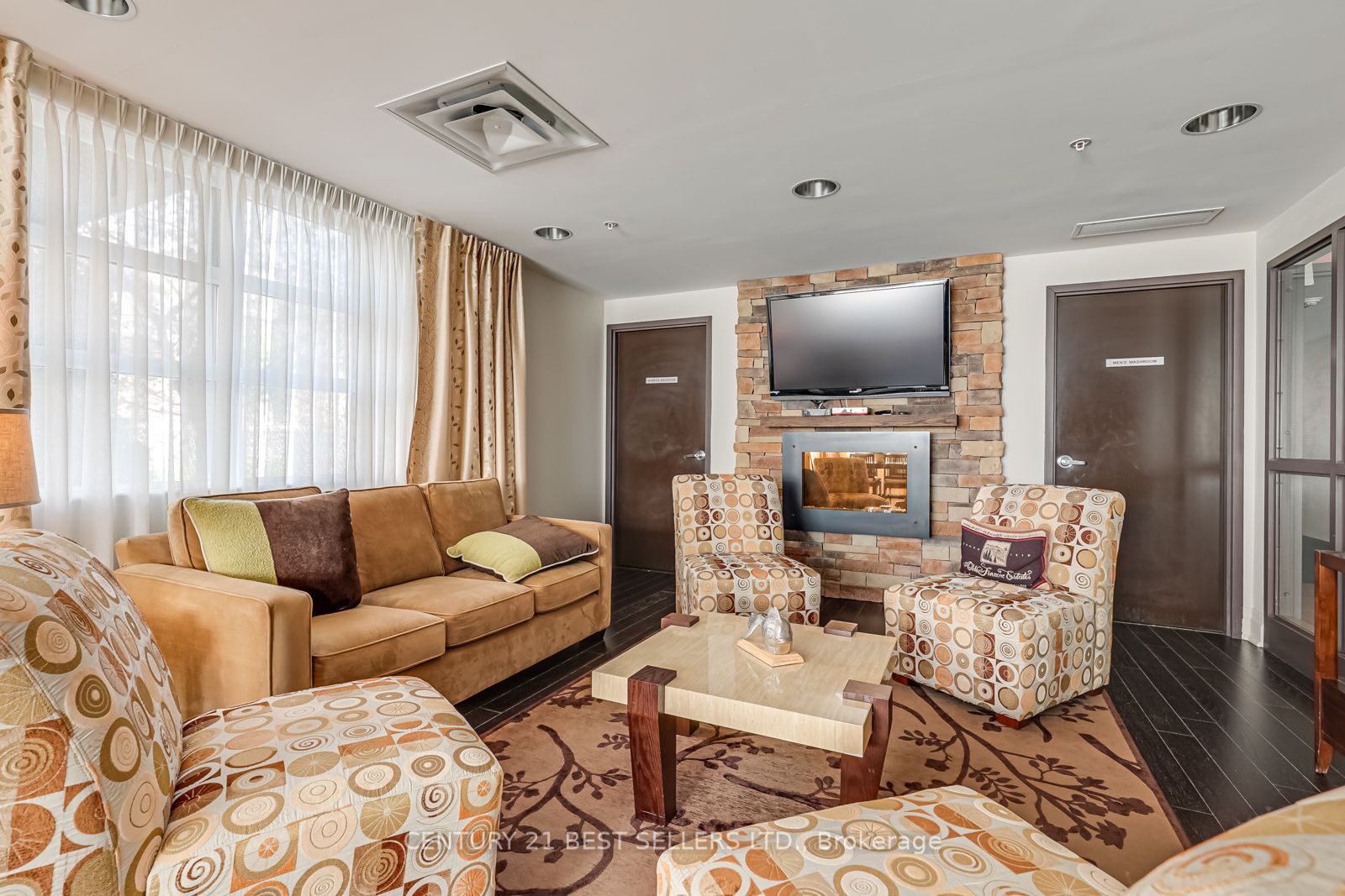 1 Shipyard Lane, #202