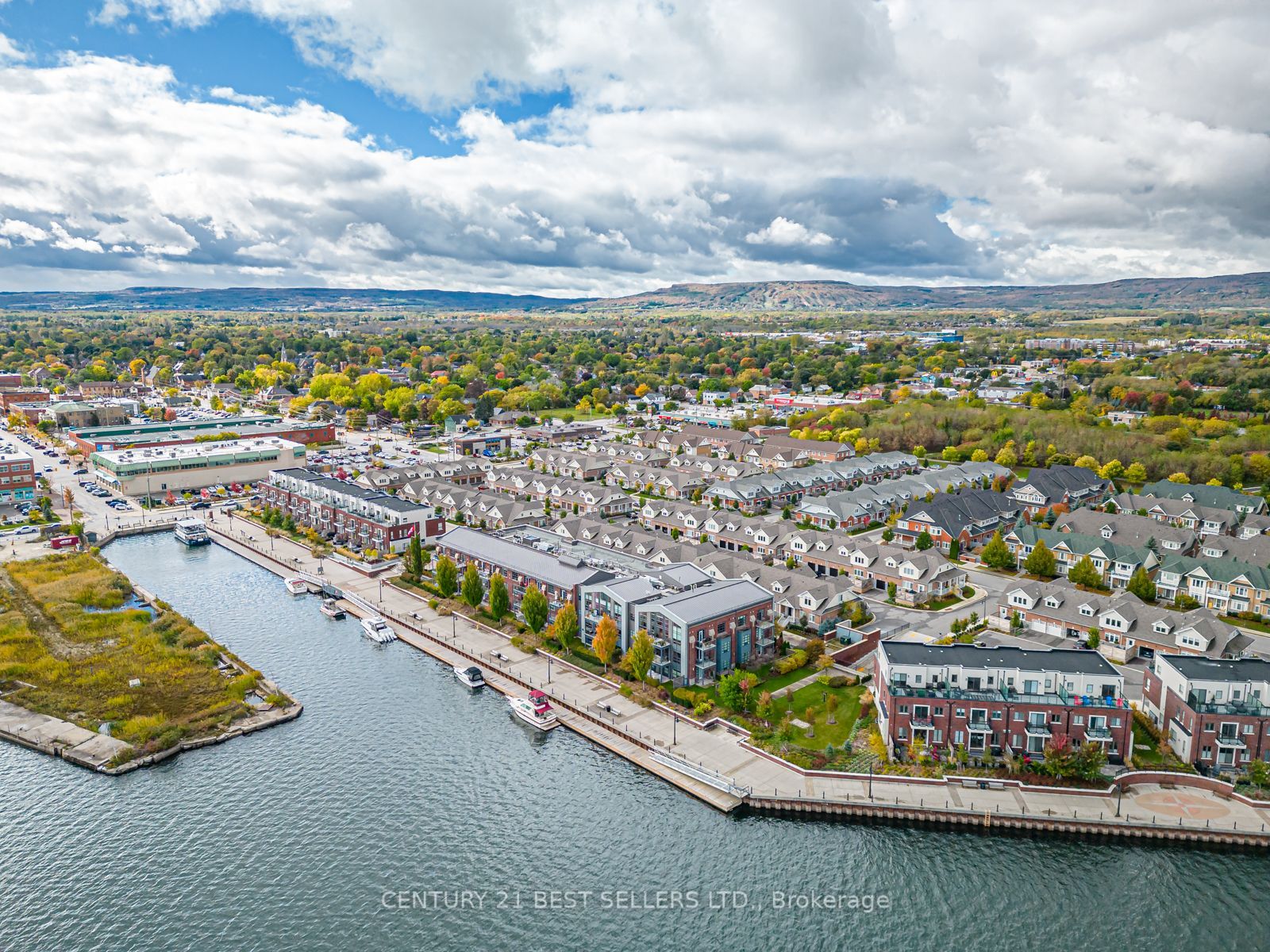 1 Shipyard Lane, #202