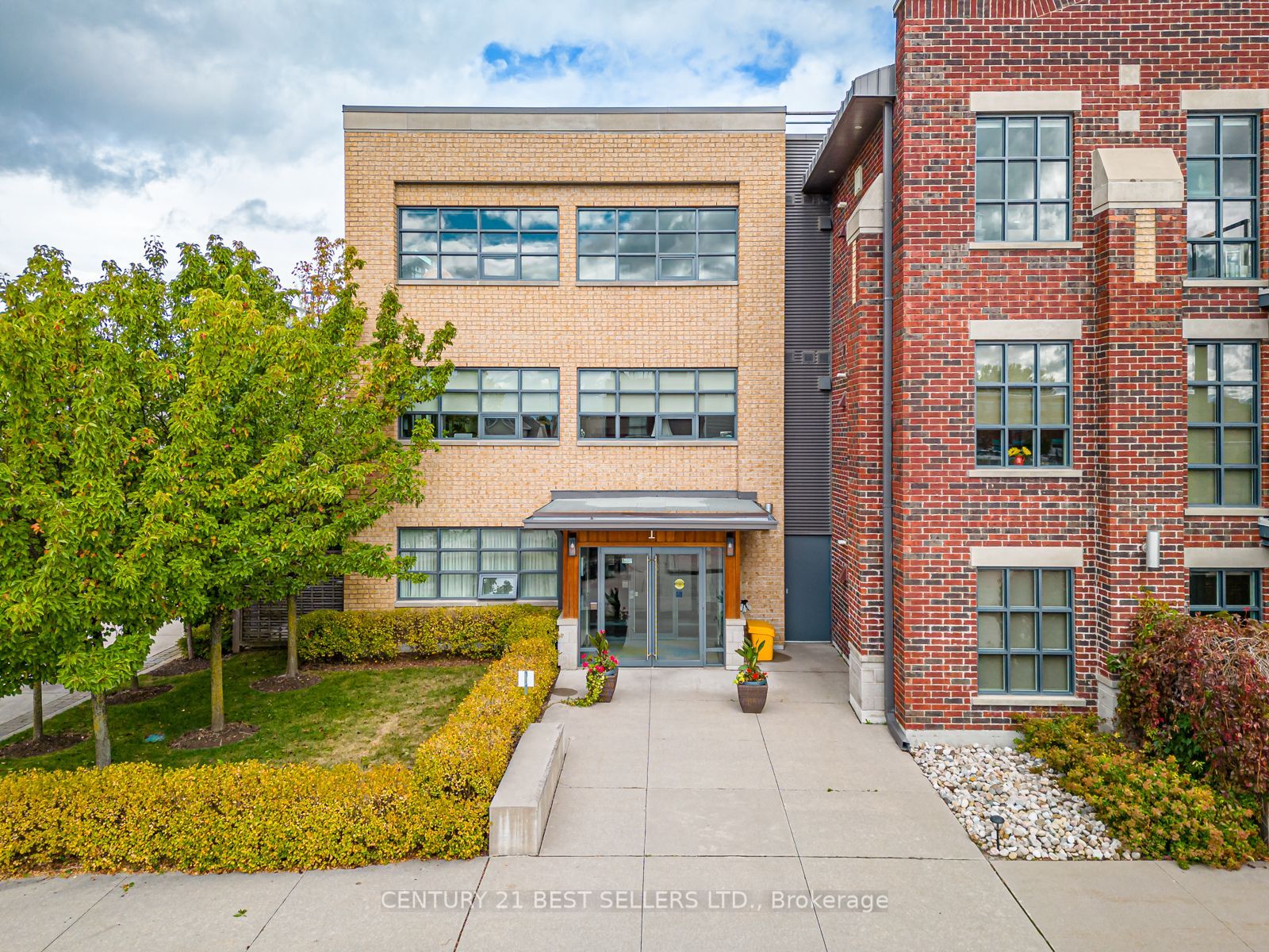 1 Shipyard Lane, #202