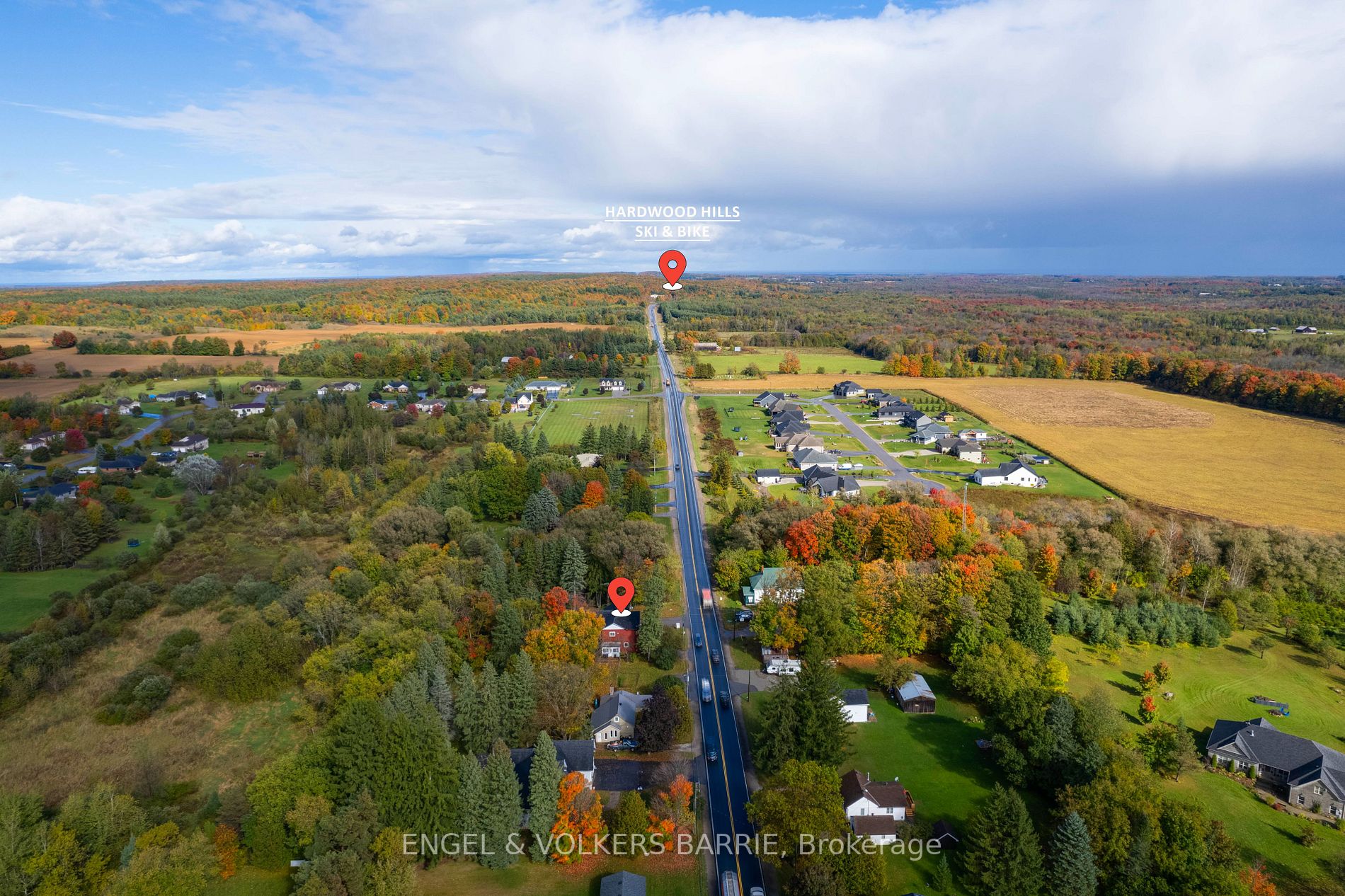 1186 Old Barrie Rd W