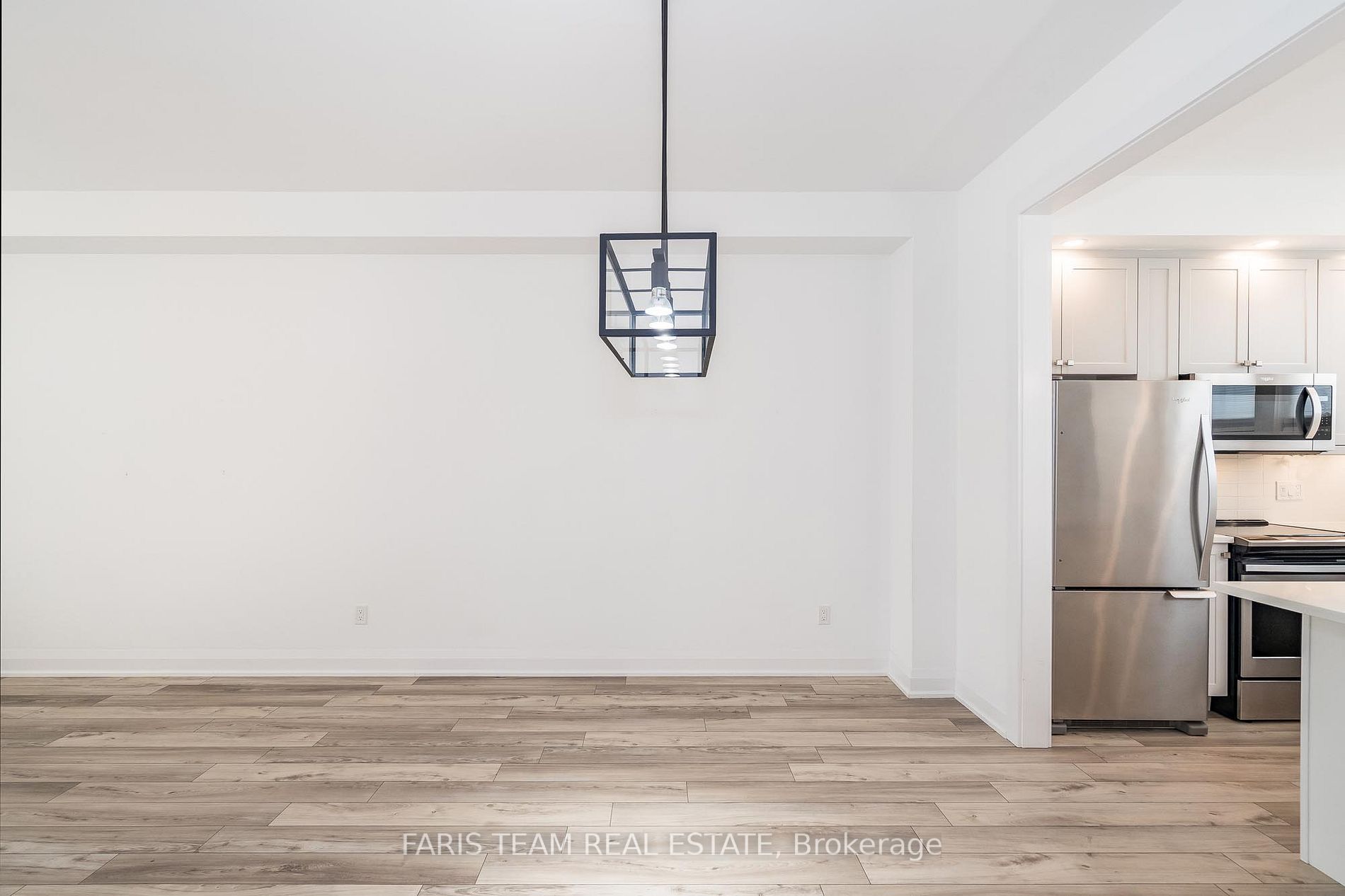 33 Julia Cres, #44