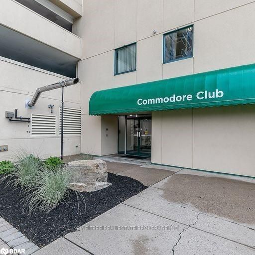 65 Ellen St, #306