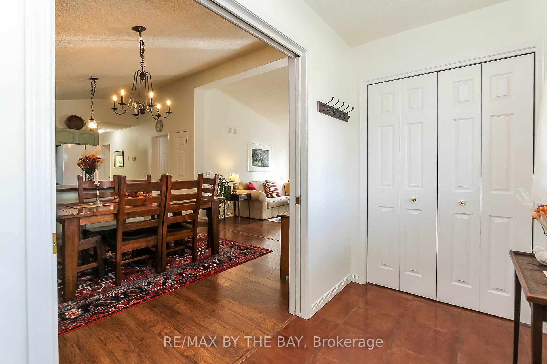 23 St. James Pl