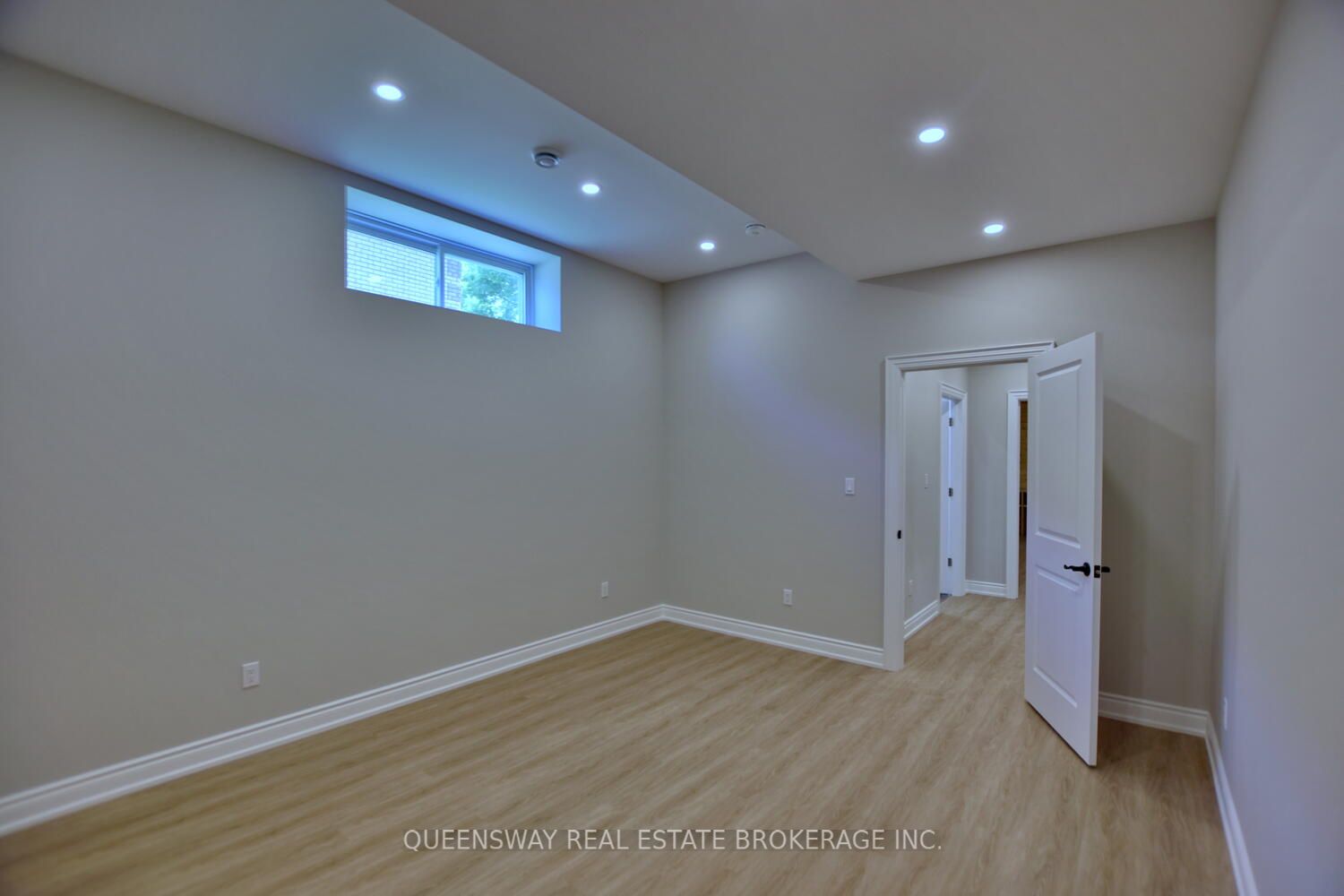 1852 River Rd W