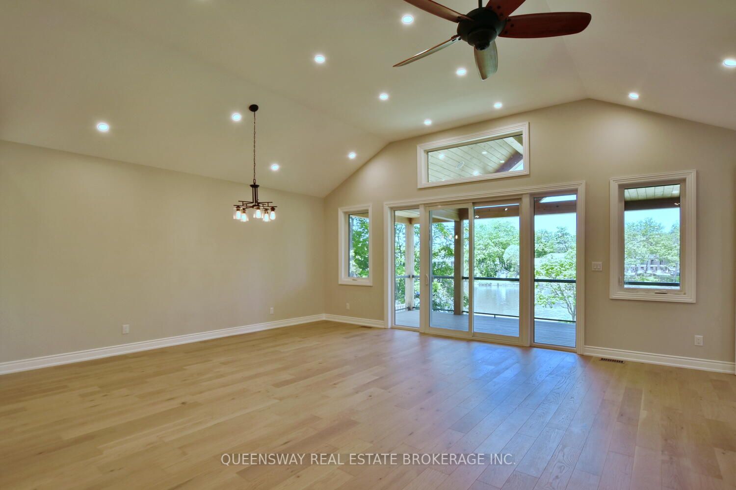 1852 River Rd W