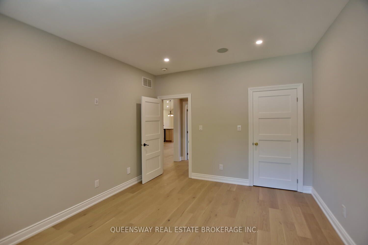 1852 River Rd W