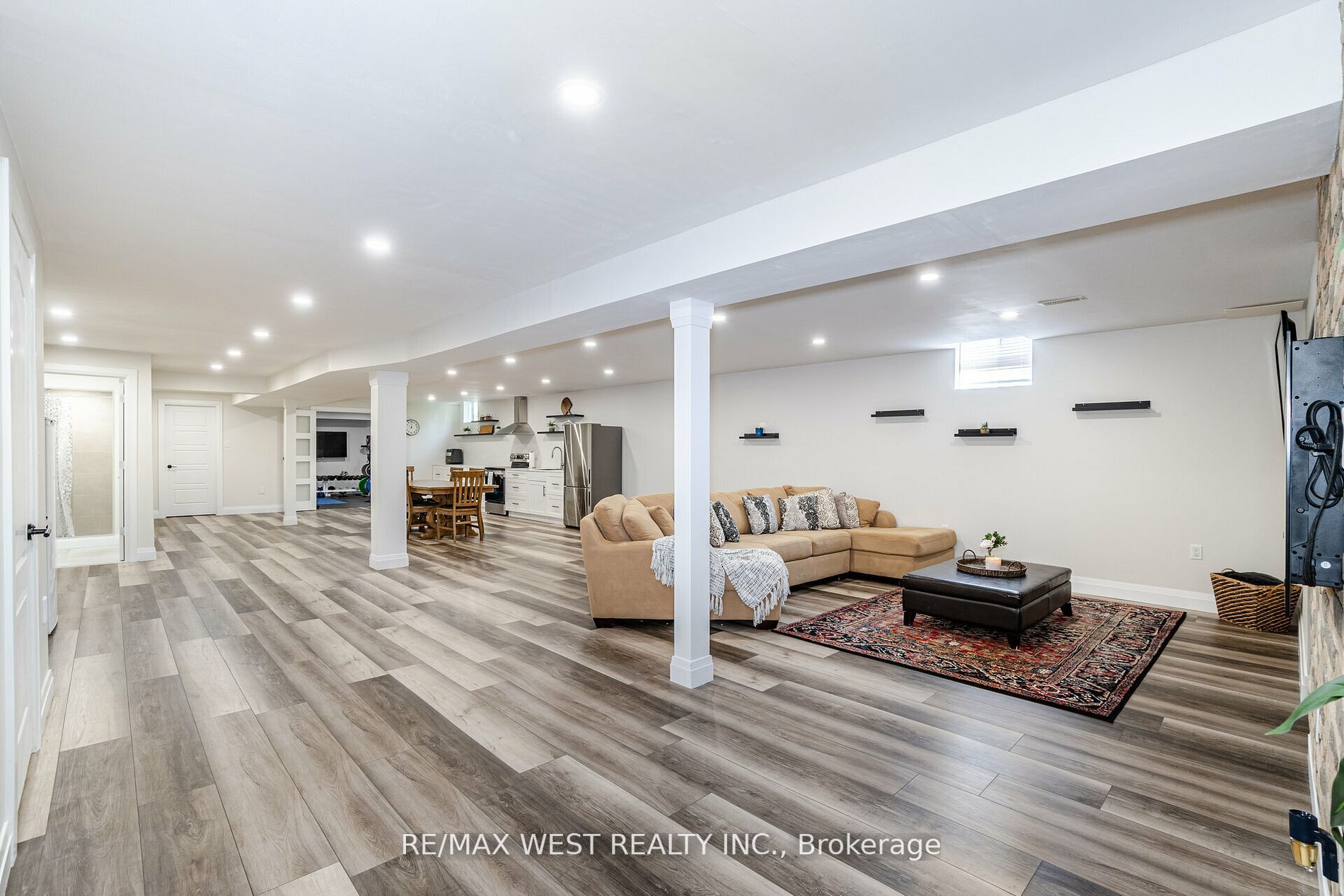 47 Bayshore Blvd