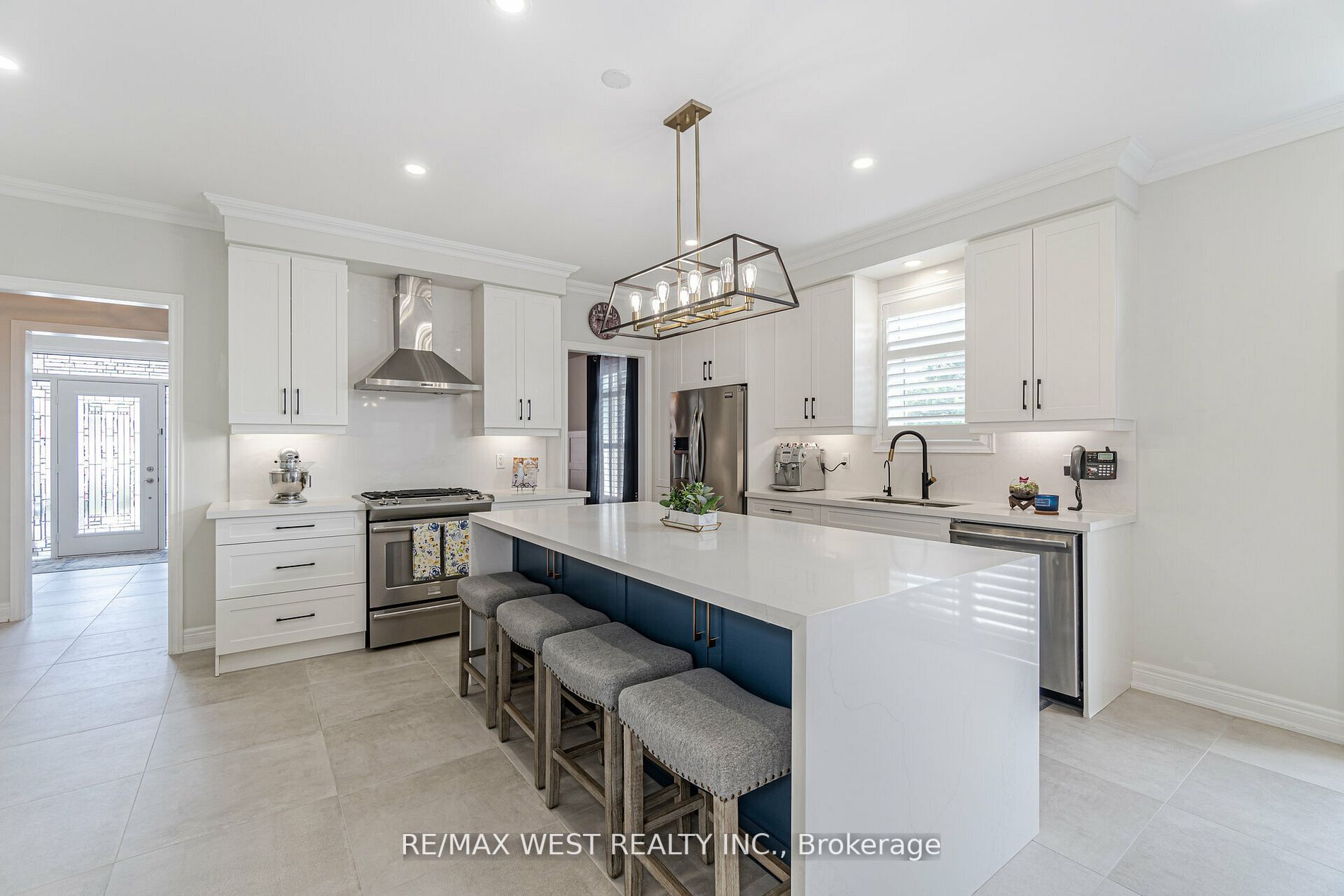 47 Bayshore Blvd