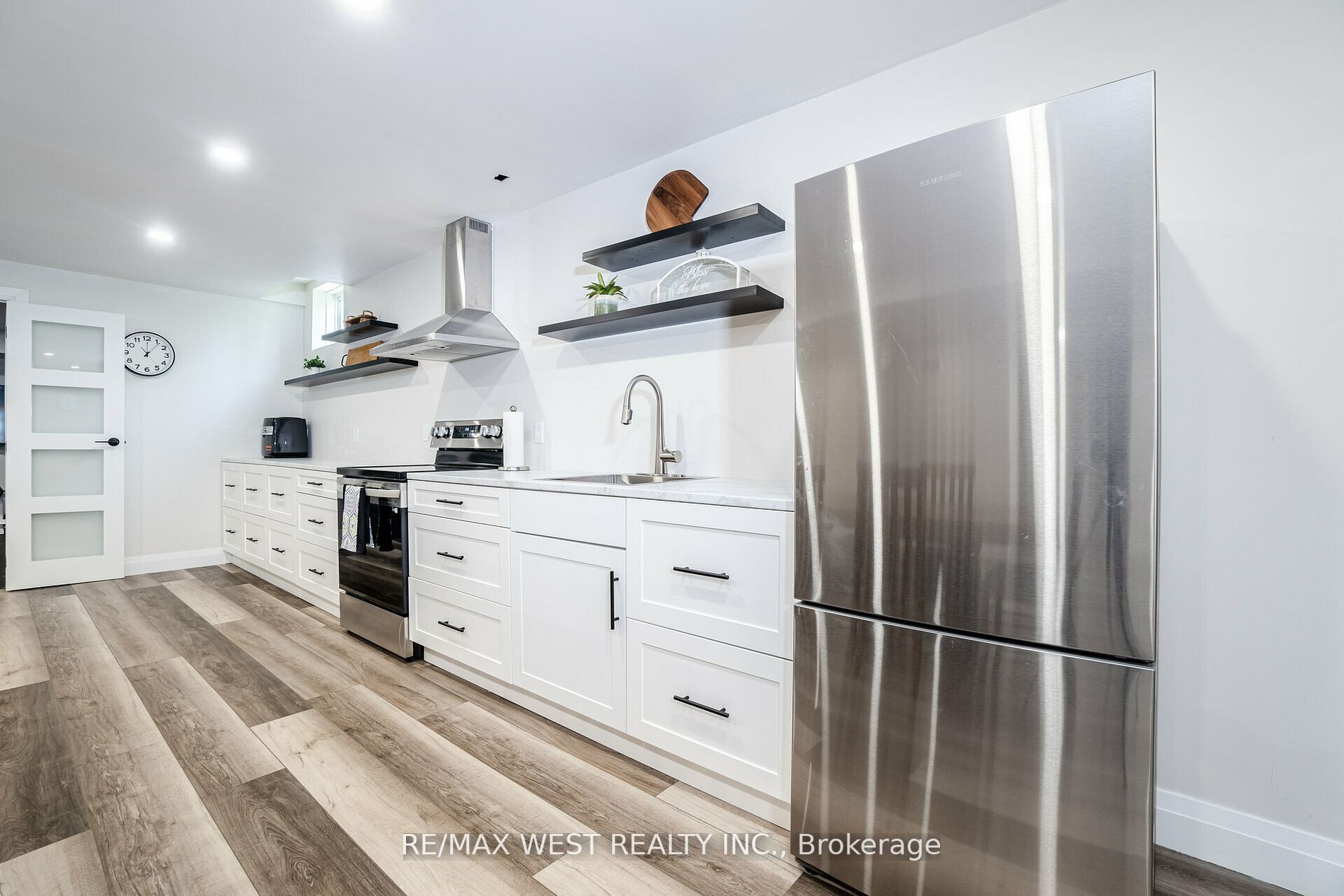 47 Bayshore Blvd
