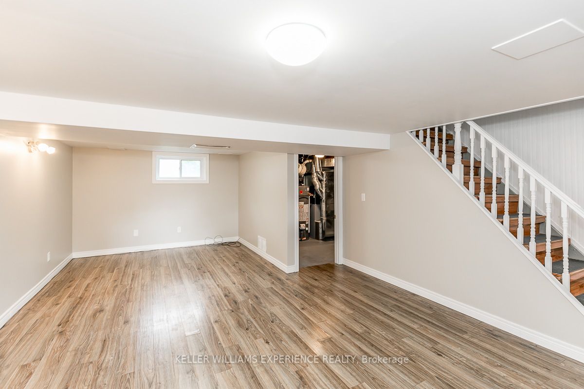 1679 George Johnston Road