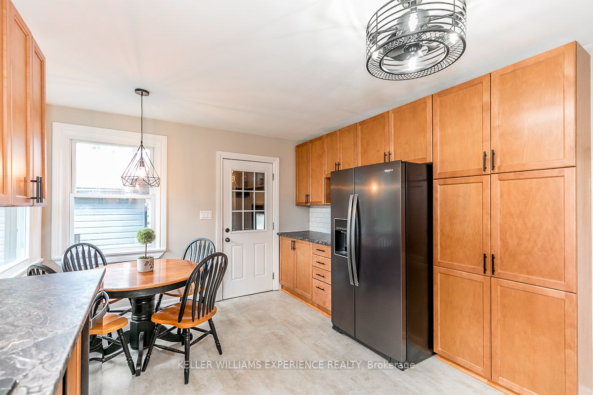 1679 George Johnston Road