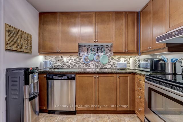 1 Shipyard Lane, #303
