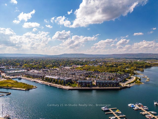 1 Shipyard Lane, #303