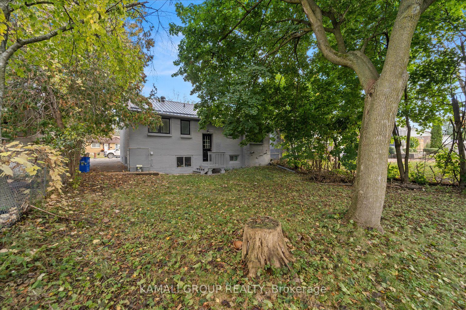 188 St Vincent Street, #Main