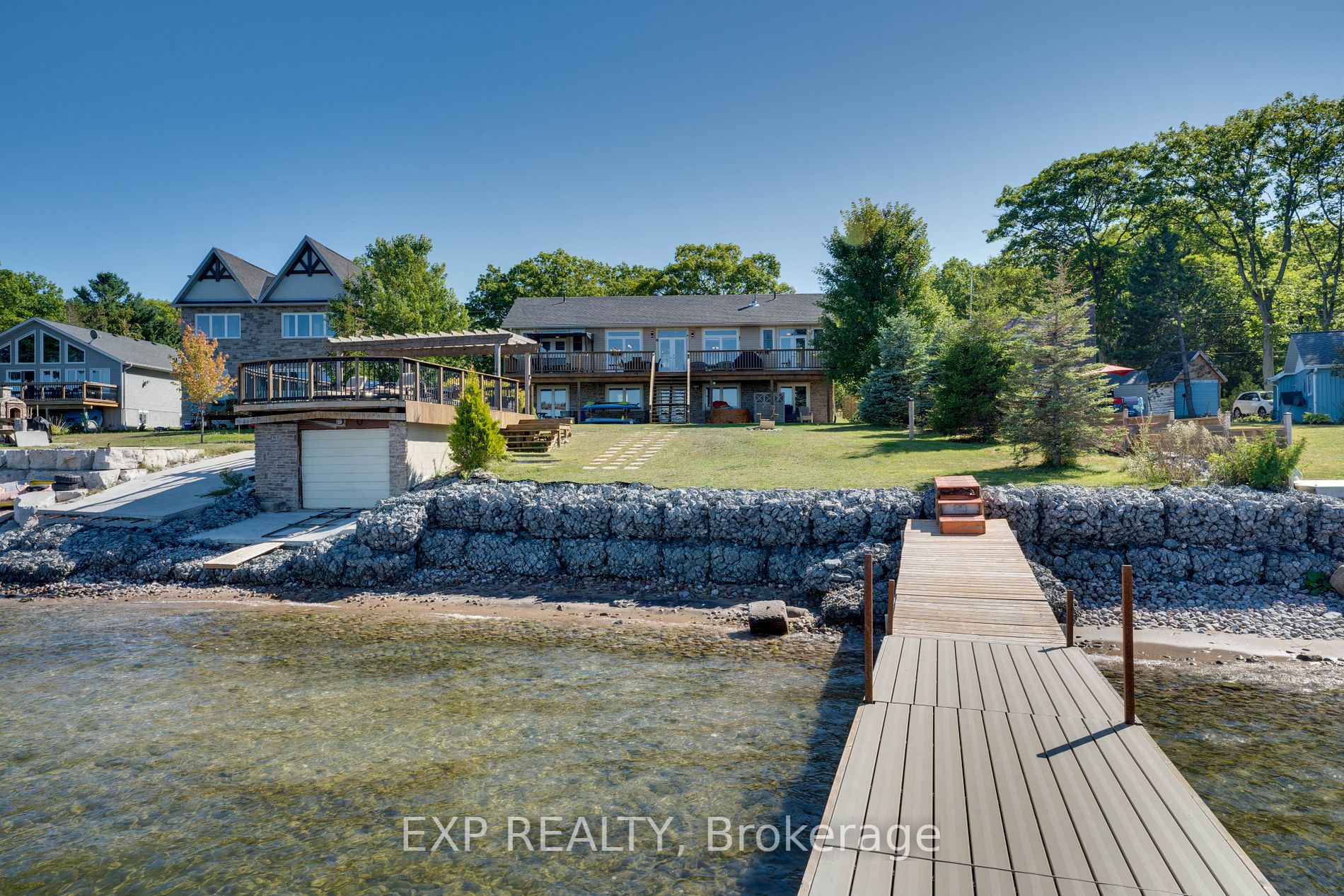 81 Beach Road