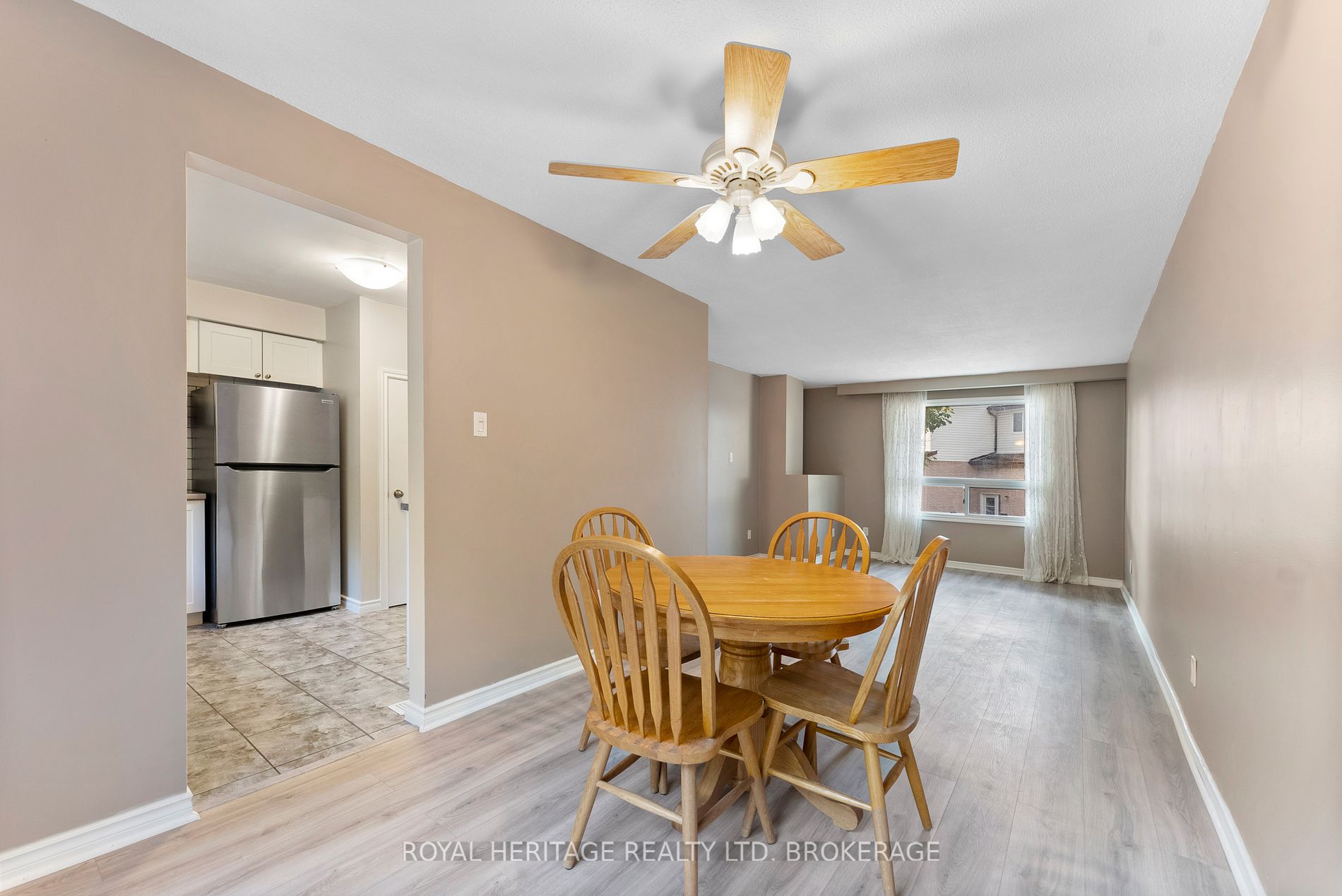 1095 Mississaga St W, #55