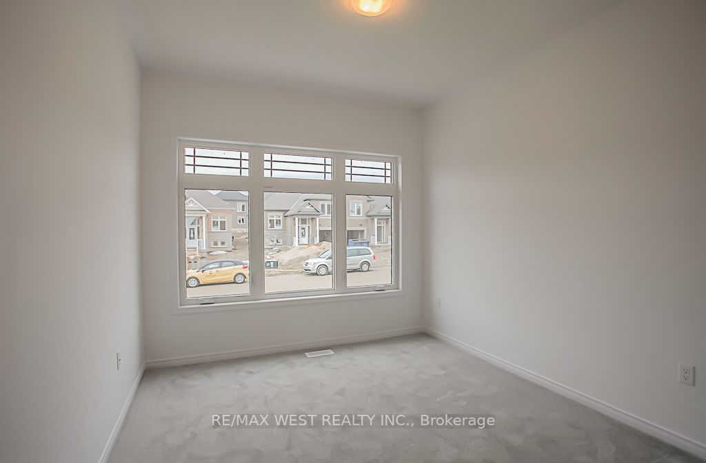 111 Isabella Dr