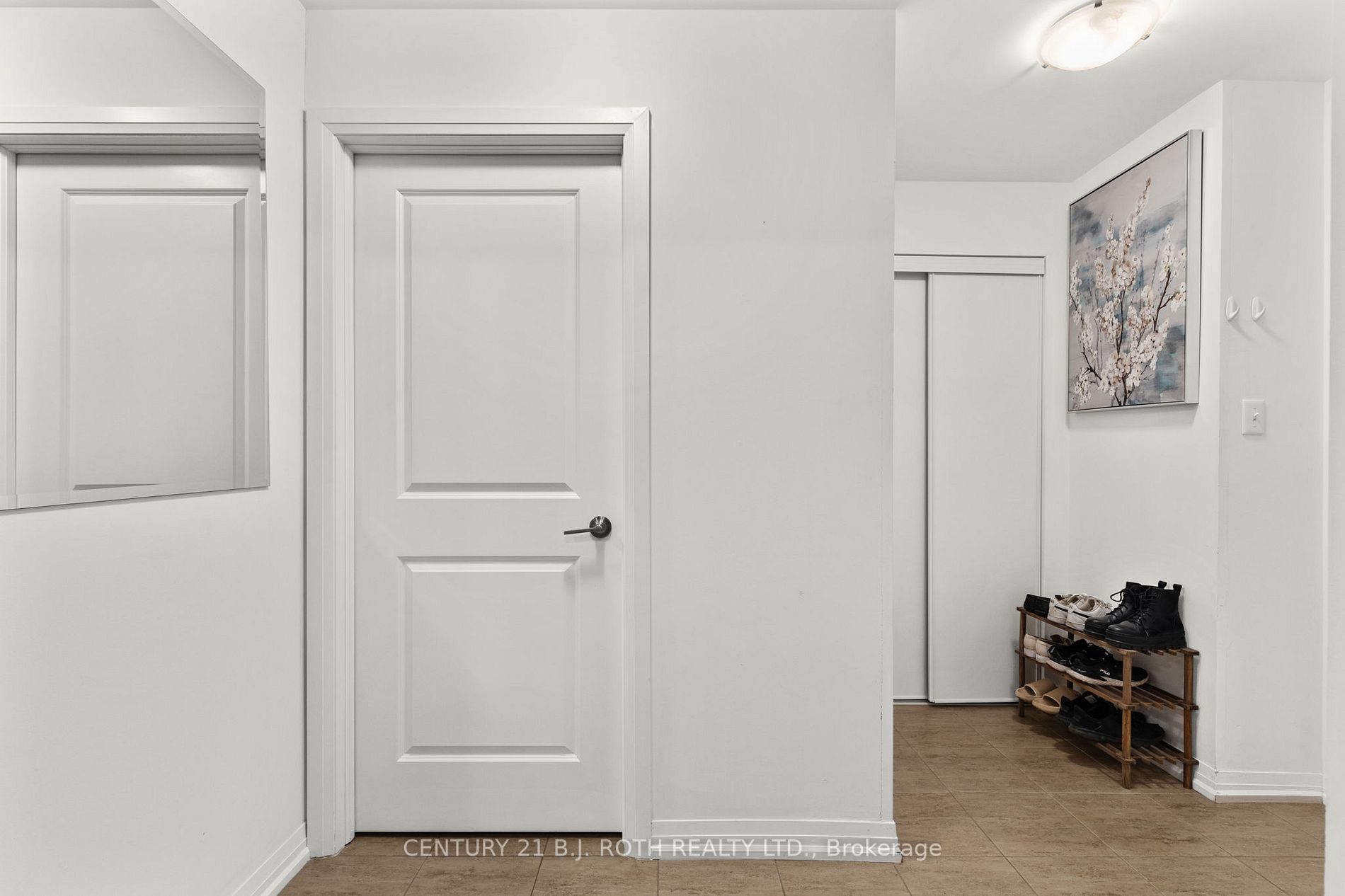 300 Essa Rd, #103