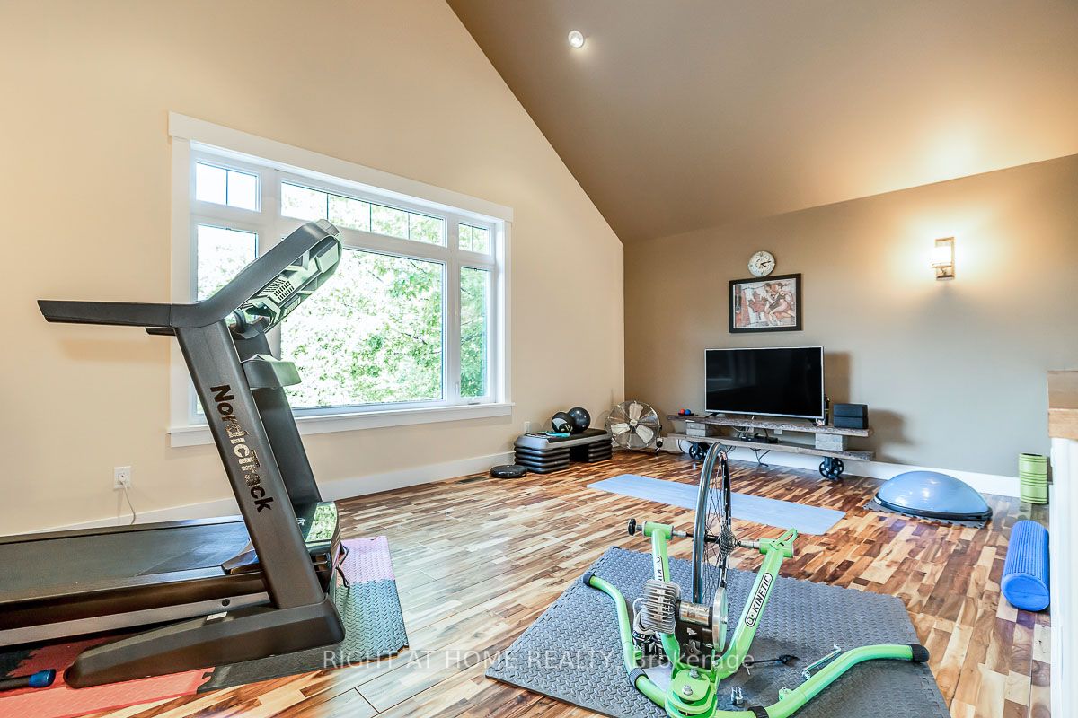 5 Dale Crt