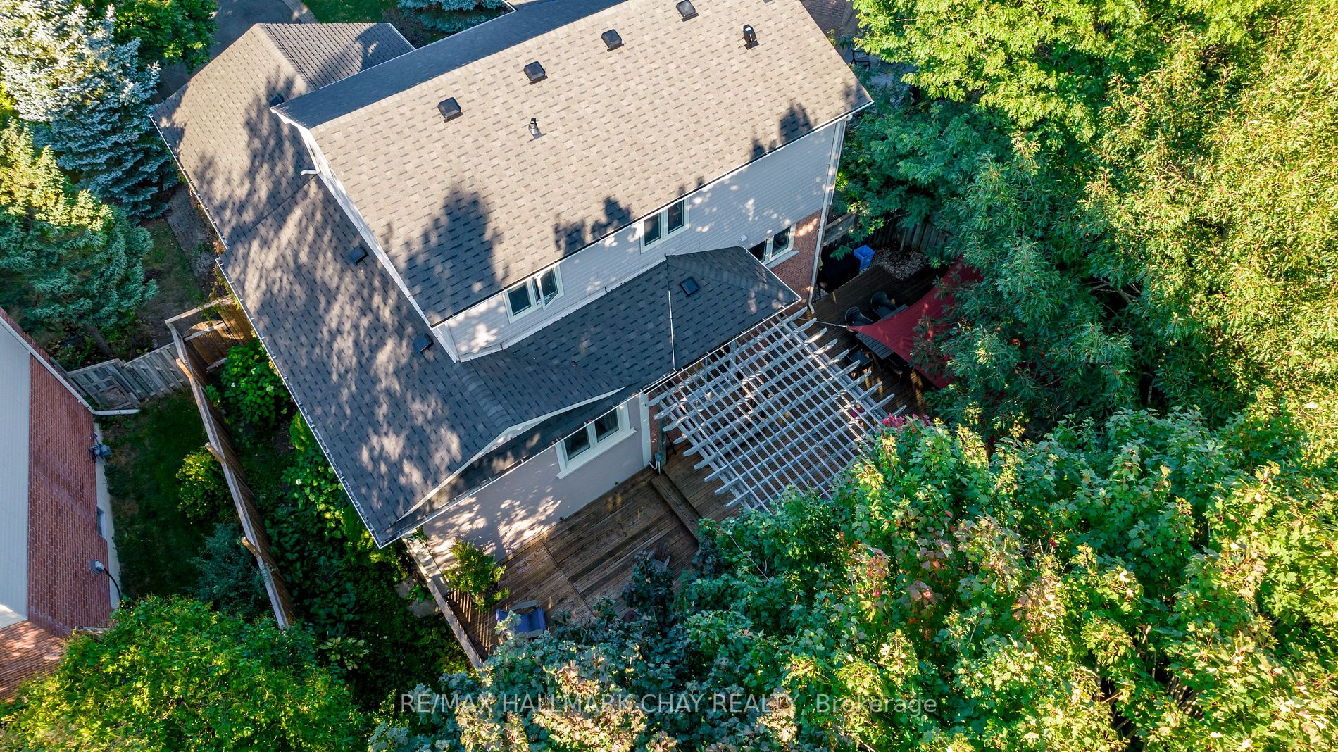 12 Shortreed Crt