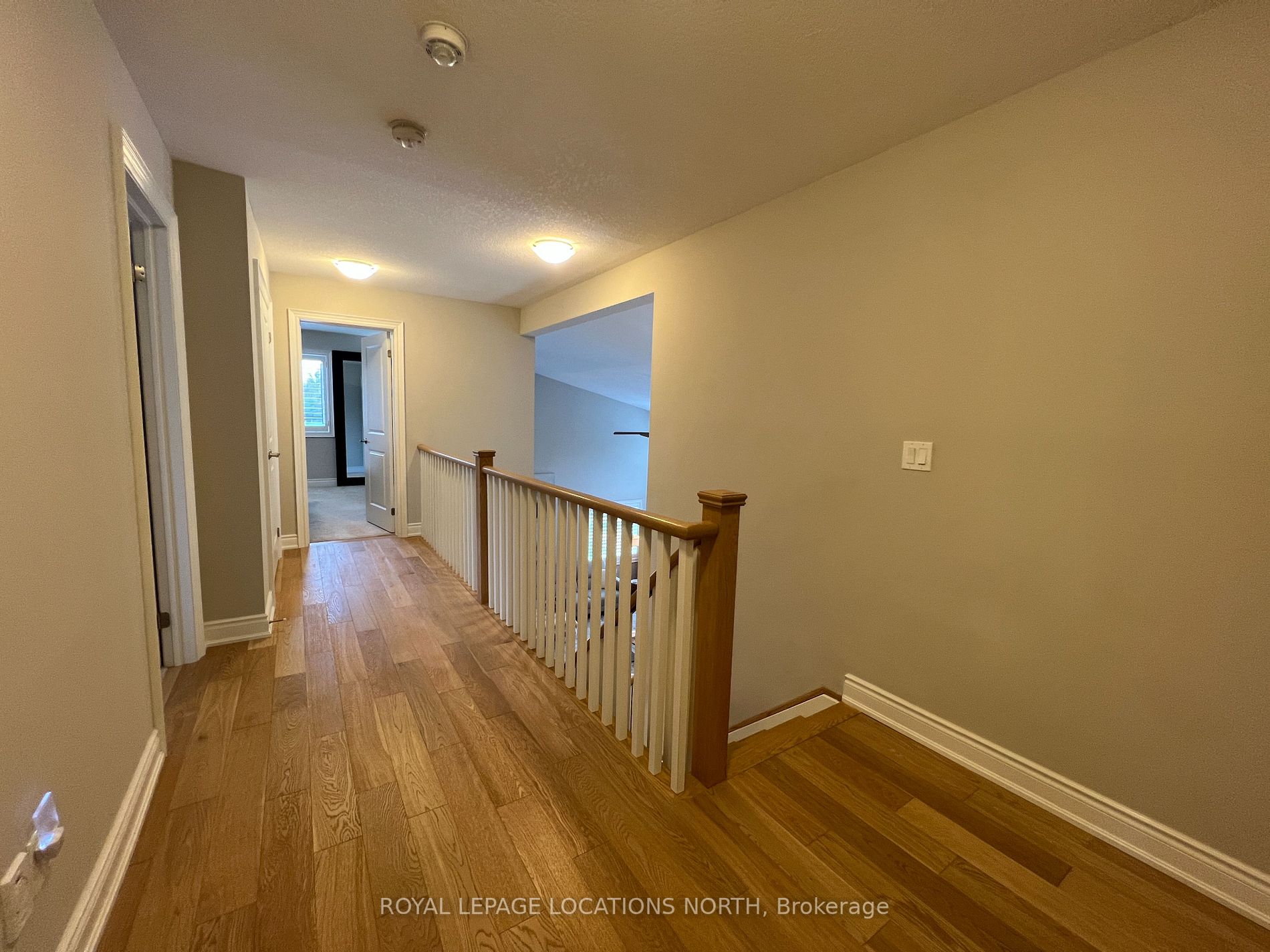 18 Carpenter St