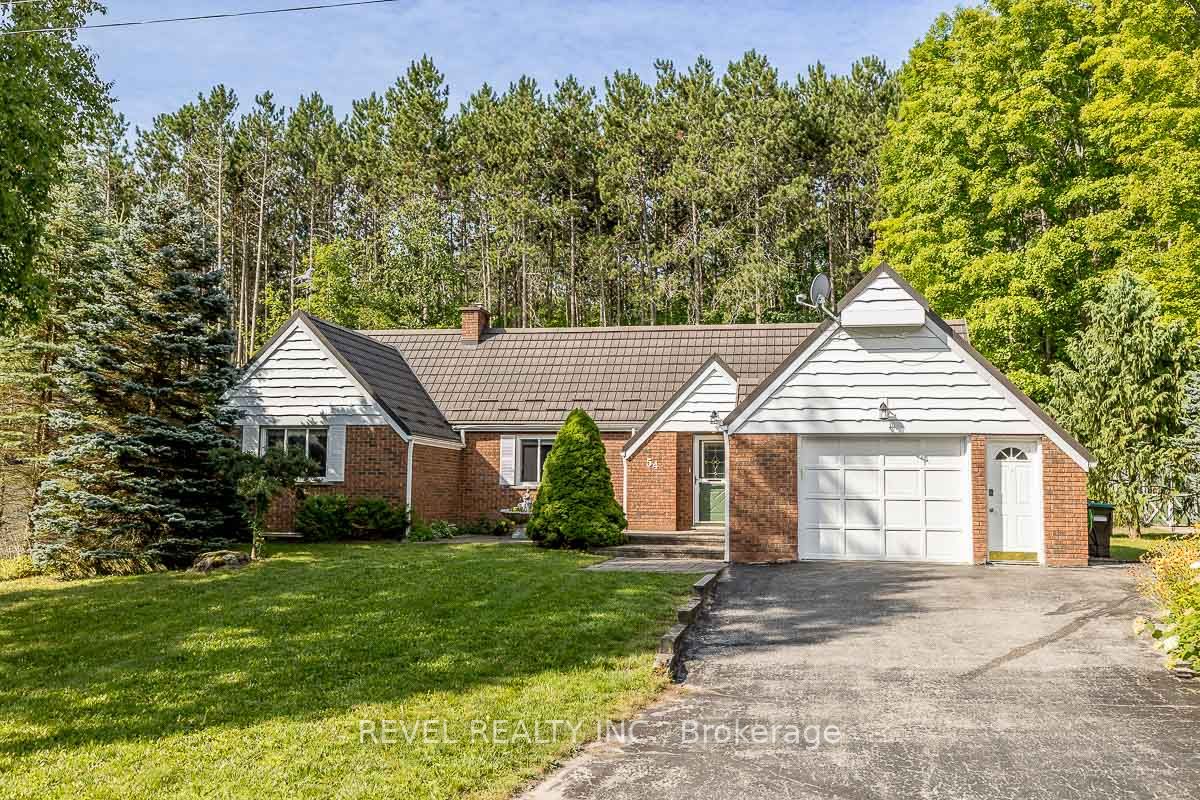 54 Beaufort Cres