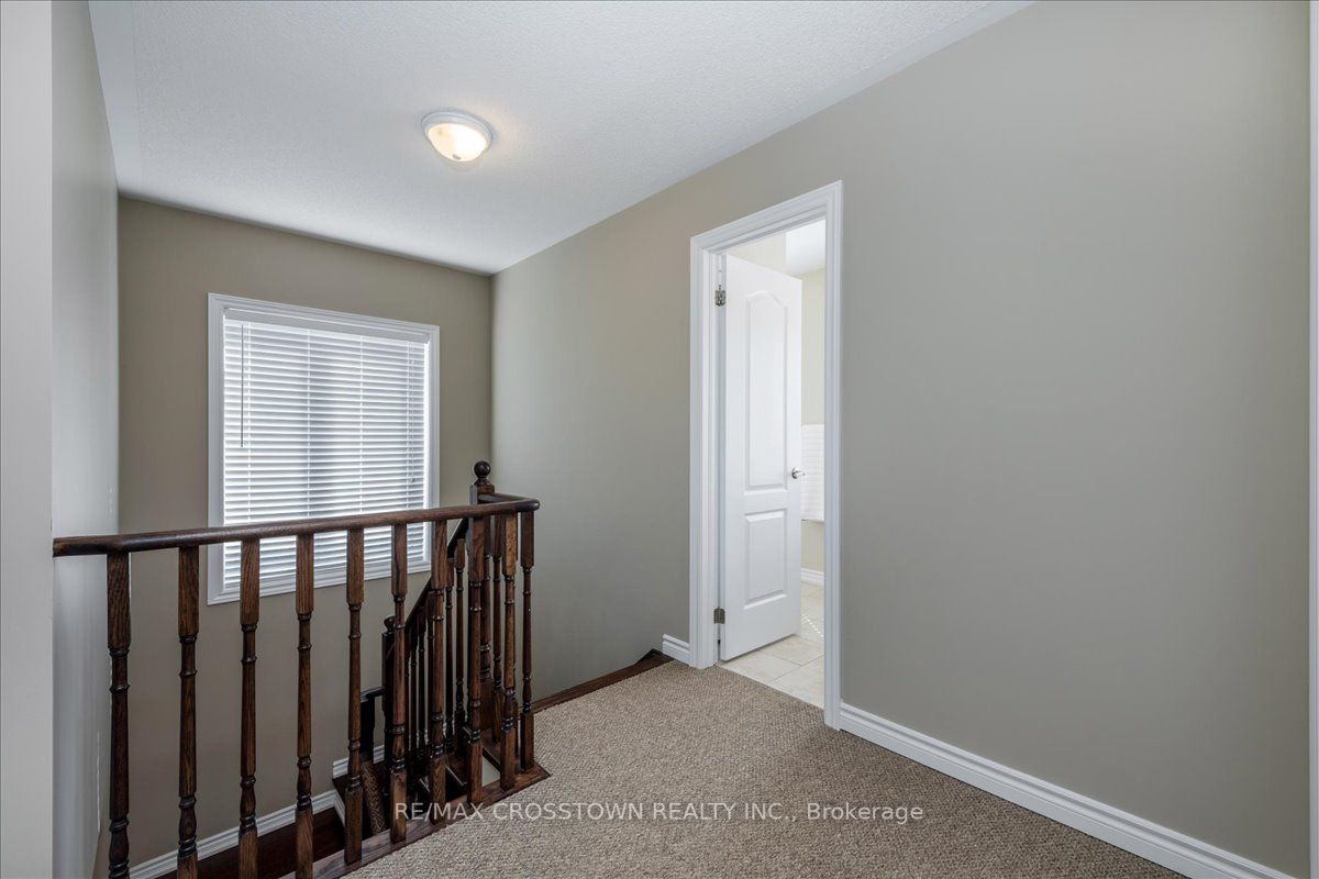 25 Moreau Way
