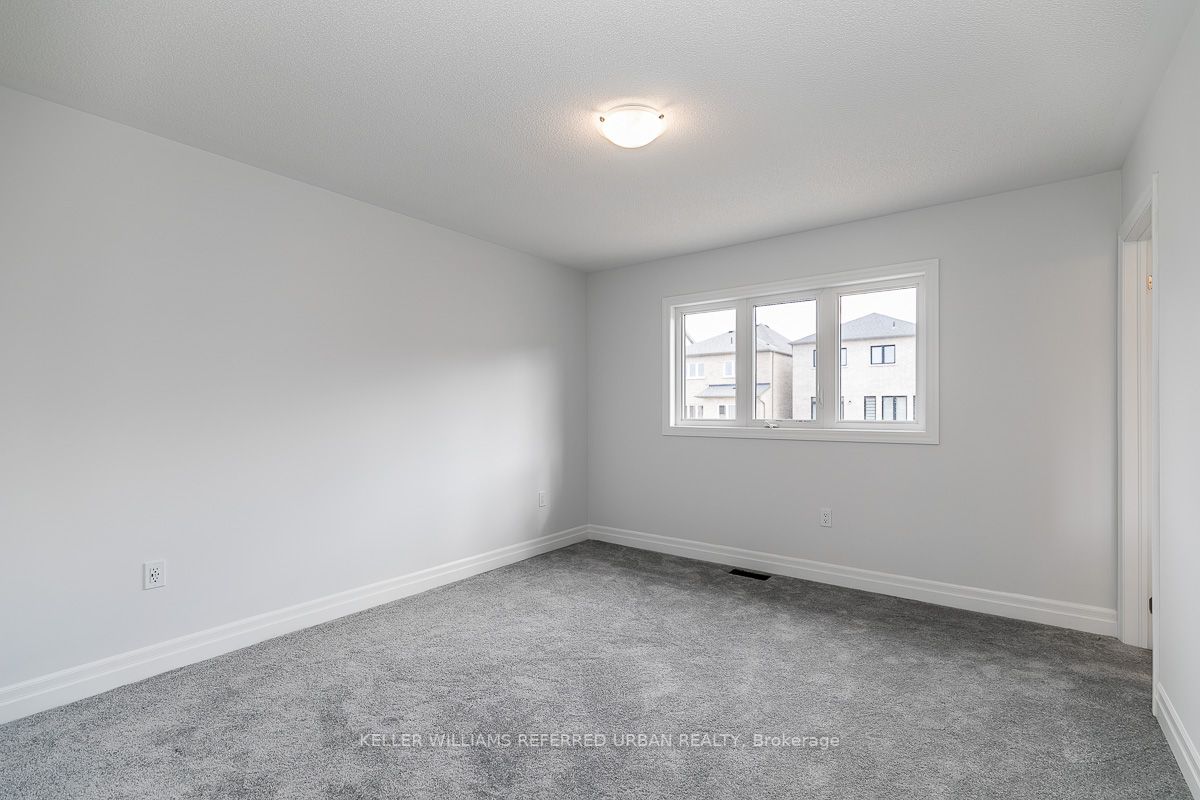 47 Federica Cres